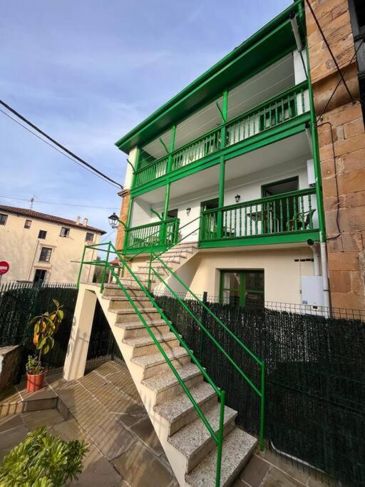 El Balcon De Bolingas Apartment Comillas Luaran gambar